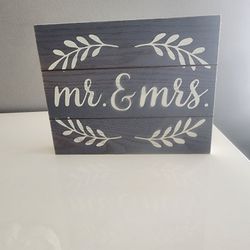 Mr. & Mrs Sign
