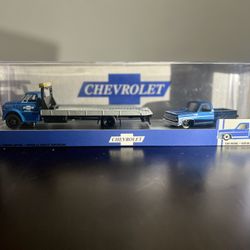 M2 Machines Chevy C 10 Truck With Hauler