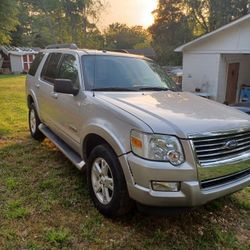 2008 Ford Explorer