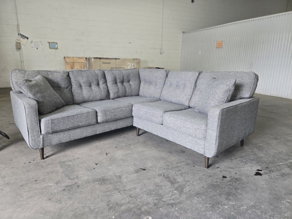 *Same Day Delivery Available!* 
Grey Chaise Sectional