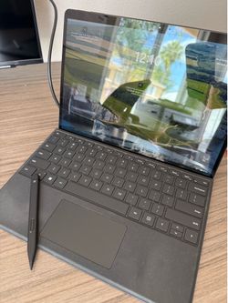 Surface Pro 9 - 12th Gen Intel(R) Core(TM) i7-1255U (2.60 GHz)