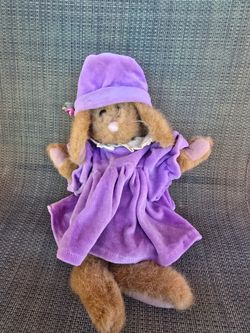 Boyds Bears "Auntie Babbit"