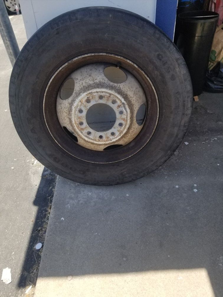 Rv Tire and rim