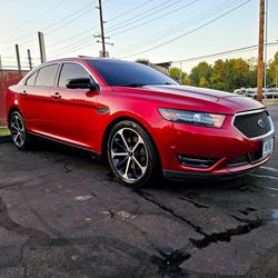 2016 Ford Taurus
