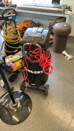 Husky Compressor