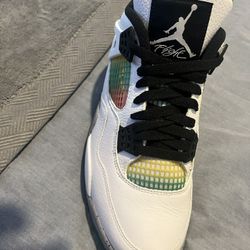 Jordan 4 Lucid Green Rasta Size 9M 10.5w