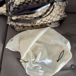 Travel COACH Bag/Purse