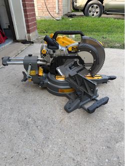 dewalt saw 60v
