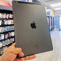 iPad 7th Gen 32GB WiFi & LTE 