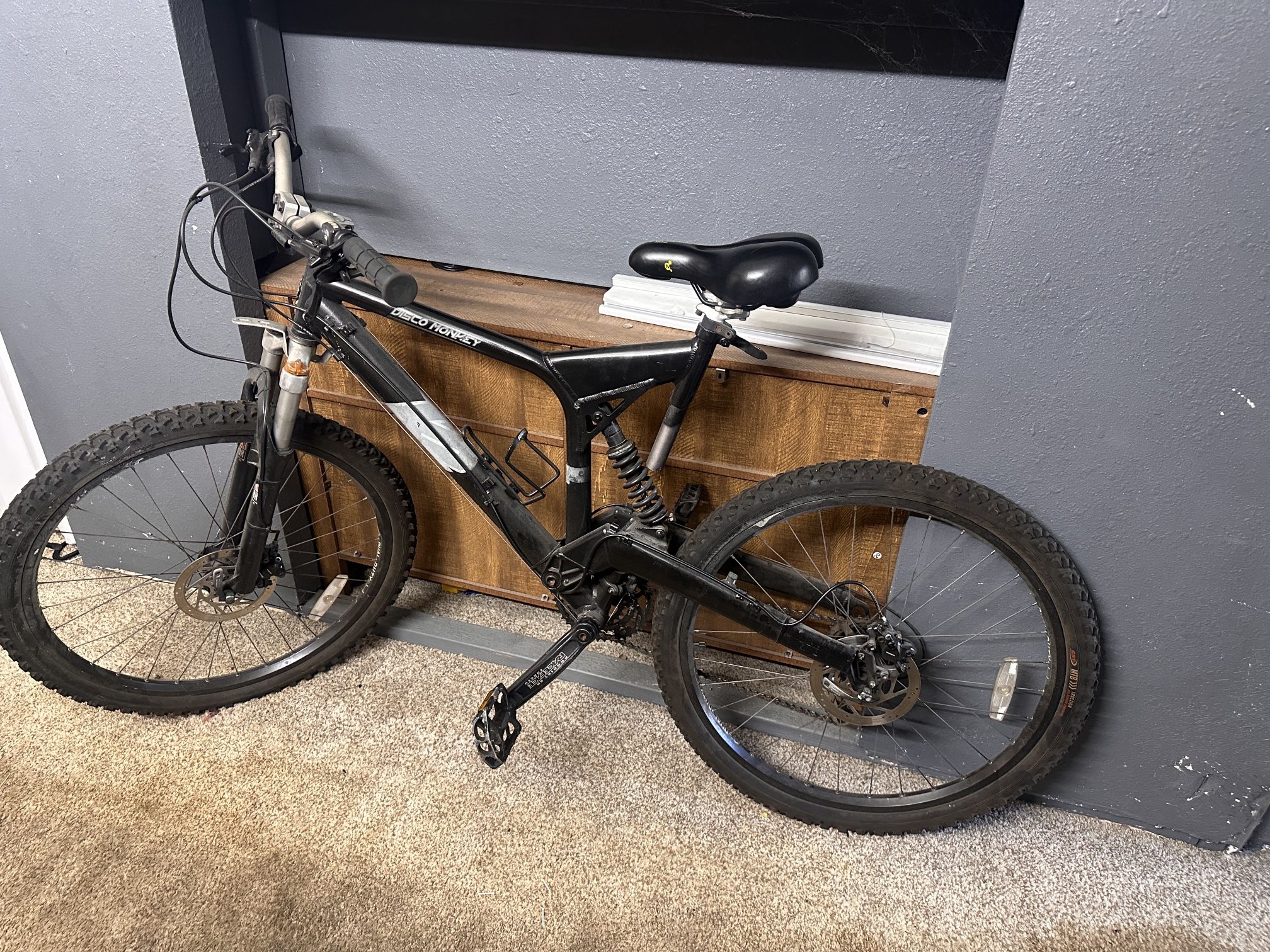 Disco Monkey Mountain bike