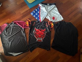 MMA Rashguard and Shorts Bundle