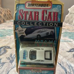 MIAMI VICE WHITE FERRARI TESTAROSSA MATCHBOX STAR COLLECTION 