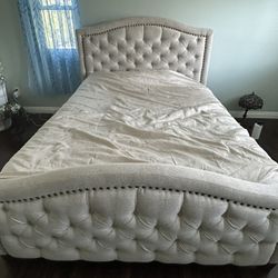 Tufted Queen Bed Frame