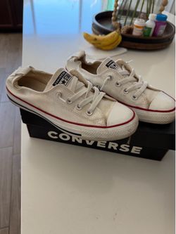 Converse Women shoes size 8