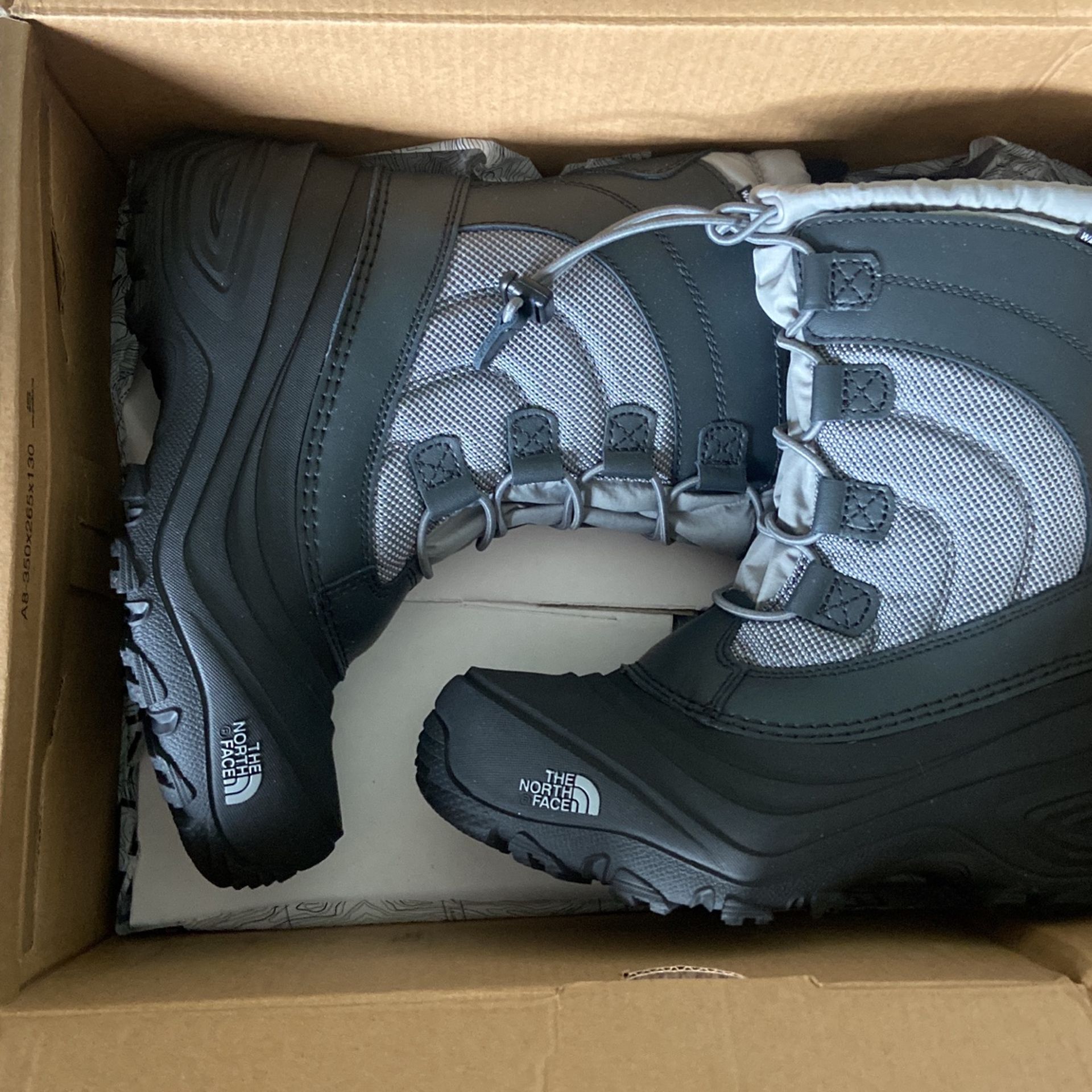 The North Face Alpenglow IV Snow Boots Boots