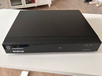 DVR w/ cameras and cables