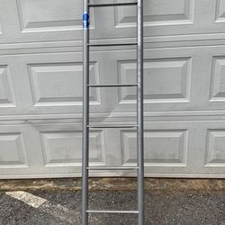 Anti-Slip RV Bunk Ladder, 70” Integrated Heavy Duty Steel Camper Bunk Bed Ladder