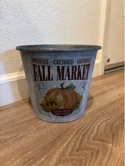 Fall market silver bucket