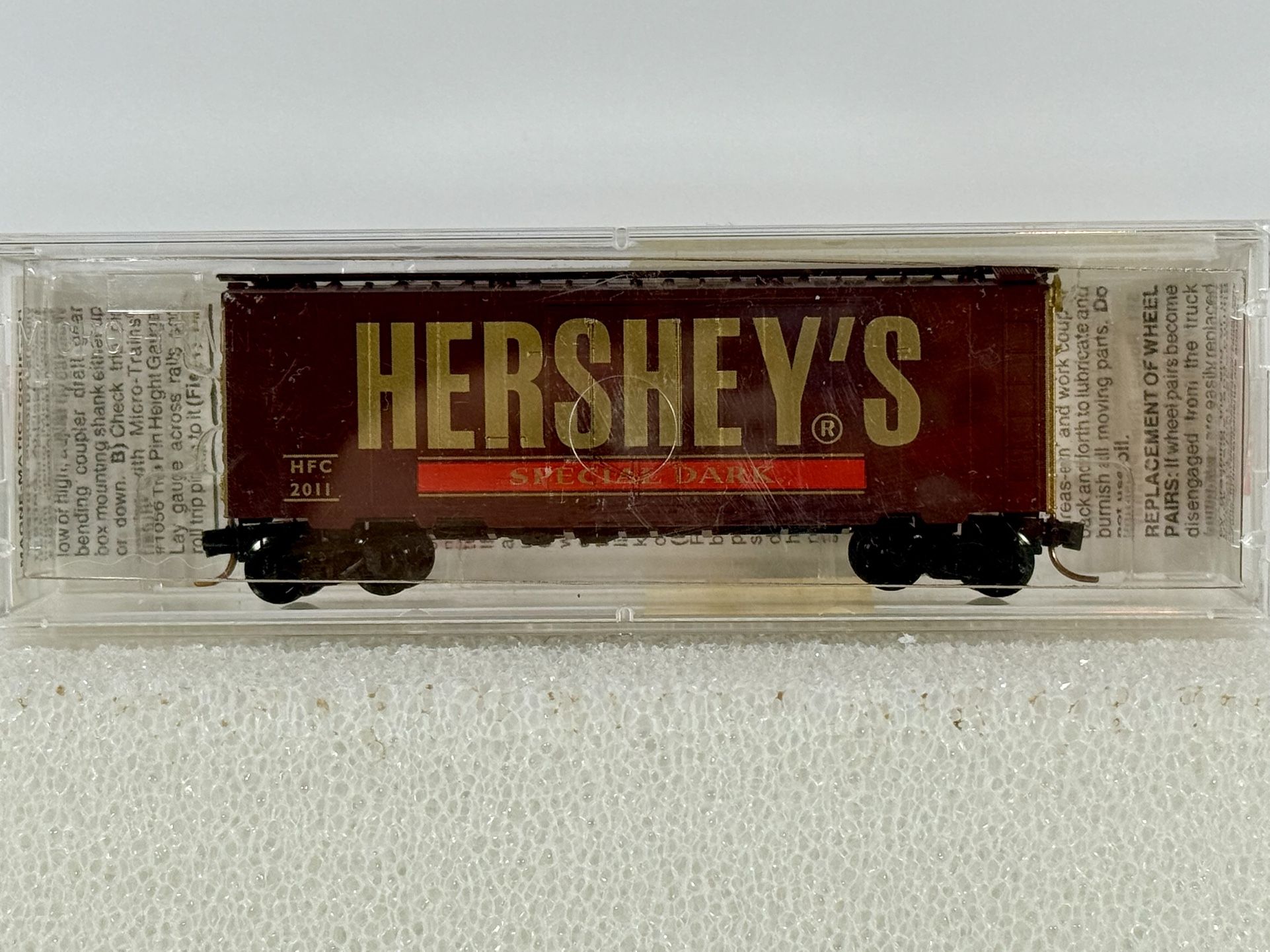 N Scale **HERSHEY'S*** Special Dark Chocolate Box Car #2011 - MICRO TRAIN #21280