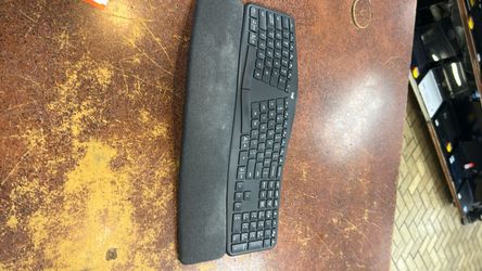 Logitech ERGO K860 split ergonomic wireless keyboard