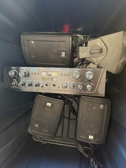 Karaoke Bluetooth Amp/ Pyle Speakers 