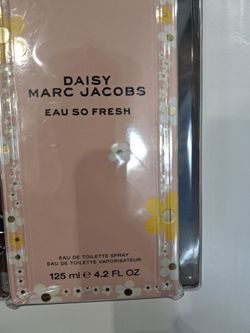 Marci Jacob's perfume 4.2 new box