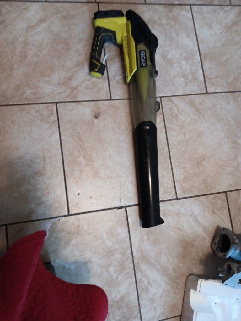 Sopladora Riobi Con Vateria