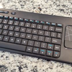 Wireless Keyboard/Mouse (Logitech)