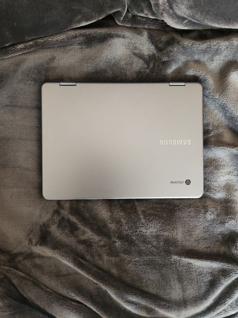 Samsung Chromebook plus