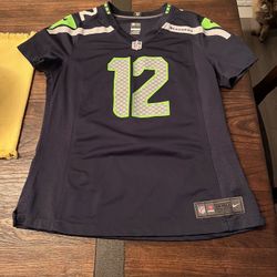 Boy’s Seahawks Jersey Large 