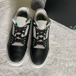 Air Jordan 3 Retro  ‘Green Glow’   