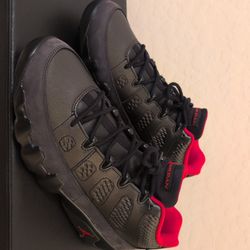 Men's AIR JORDAN 9 LOW NRG Golf Shoes - Size 11.5 NEW