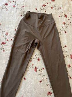 Tan Gym Shark leggings