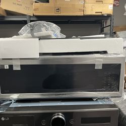 Slim Microwave, Brand New Microwave With Warranty