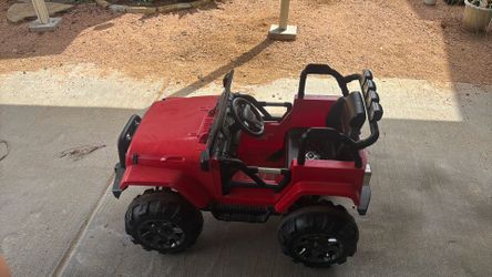 Kids 12V Battery Powered Ride On Truck with Big Wheels