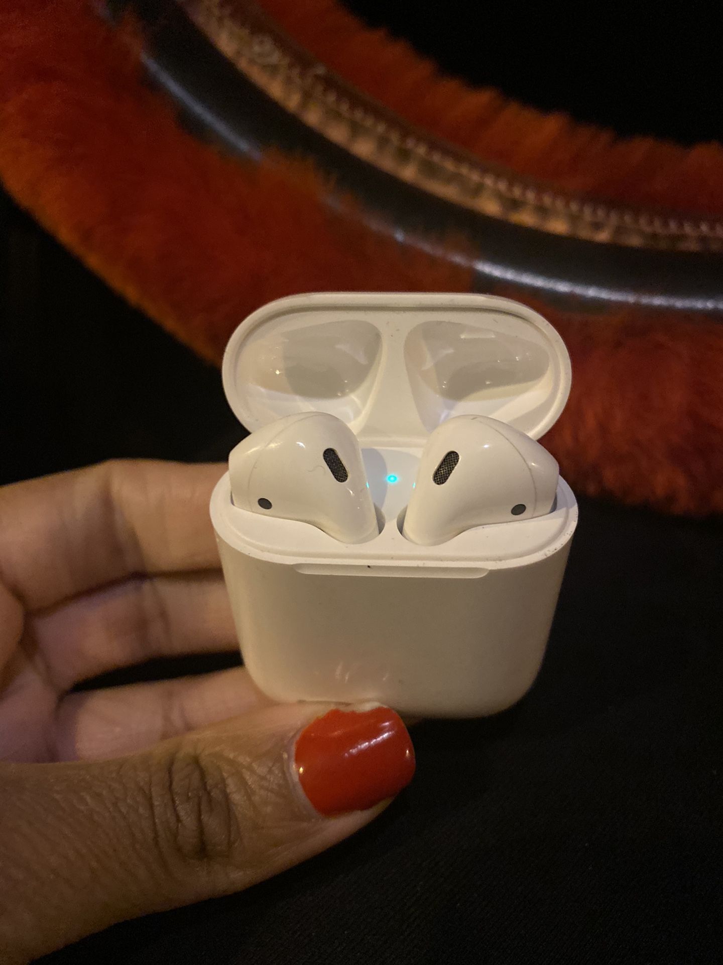 AirPods