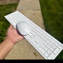 2 Keyboards 