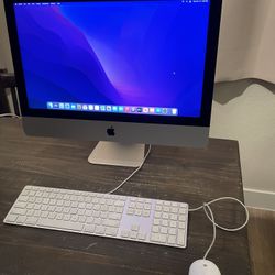 2015 Apple iMac All In One 21.5-inch Screen 8gb Ram 256gb Ssd. Works Great. Comes With  Apple Wired Keyboard And Mouse 