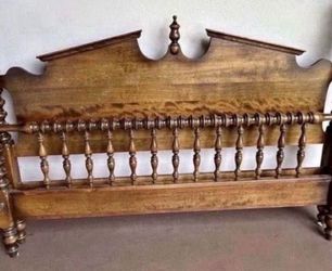 VINTAGE Ethan Allen- Classic Manor Queen Size