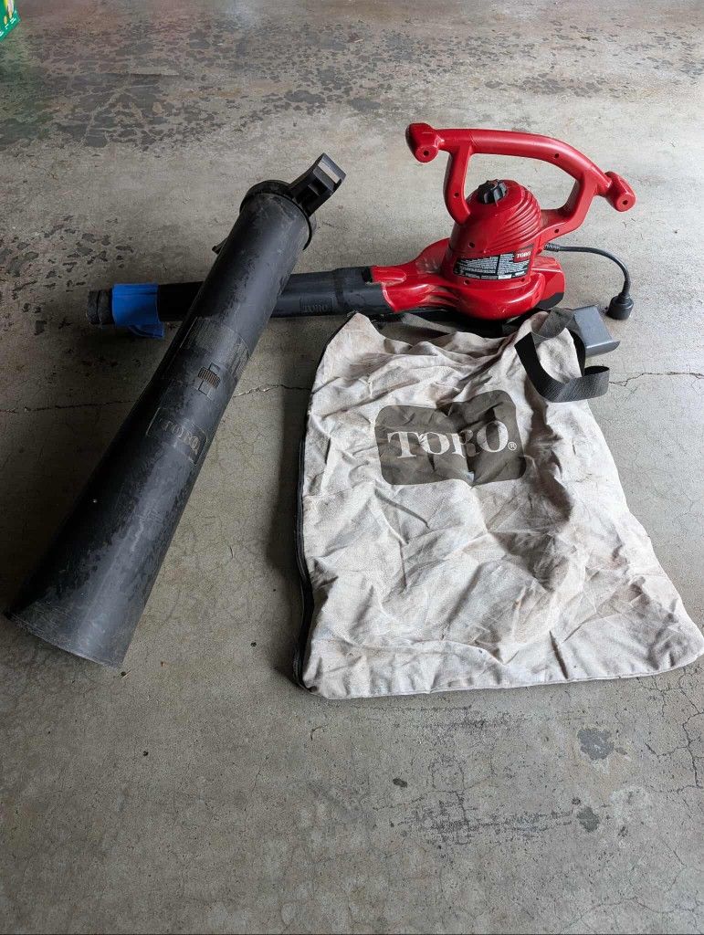 Toro Electric Blower And Vacuum