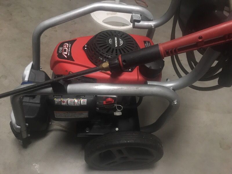 HOMELITE 3100 PSI PRESSURE WASHER GCV190 powered by HONDA for Sale in