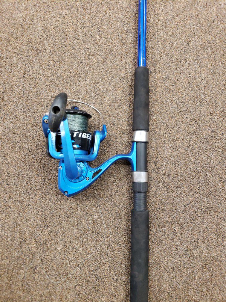Shakespeare Tiger Fishing Rod And Reel Combo for Sale in