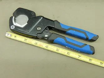 KOBALT 1" PEX TUBING CUTTER 59087
