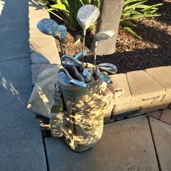 WHITE HAWK 12 WOMEN'S GOLF CLUBS 