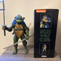 NECA Teenage Mutant Ninja Turtles 1/4 Scale Leonardo 1990 Movie Sealed  TMNT 