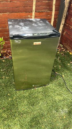 Pool fridge