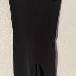 Vintage- Donna Karan Black High Waisted Hosiery 