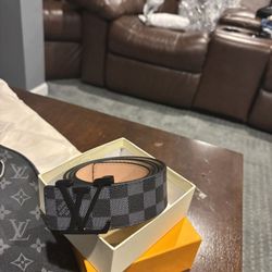 NEW LV Duffle BAG and BELT ⭐️⭐️⭐️⭐️