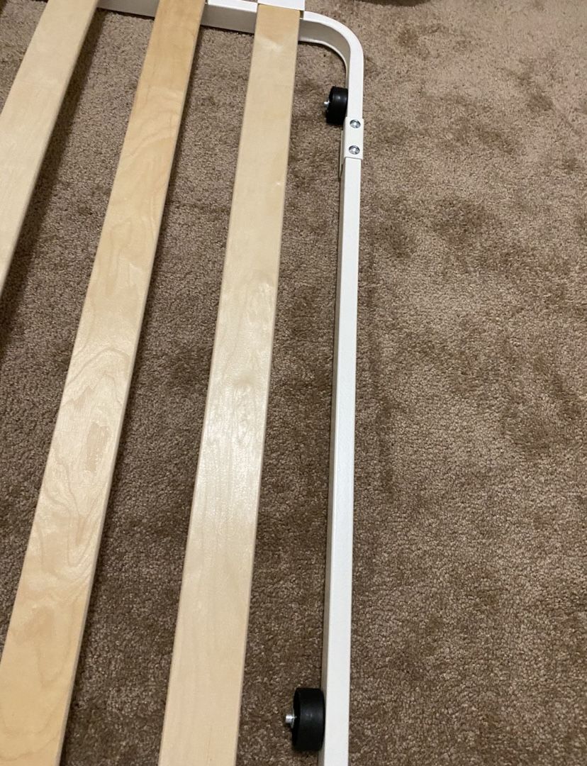 wood daybed twin trundle *no mattress
