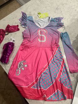 New cheerleading size 6-7 Halloween costume includes dress, 1 pompom, hair tie and only 1 glove sleeve